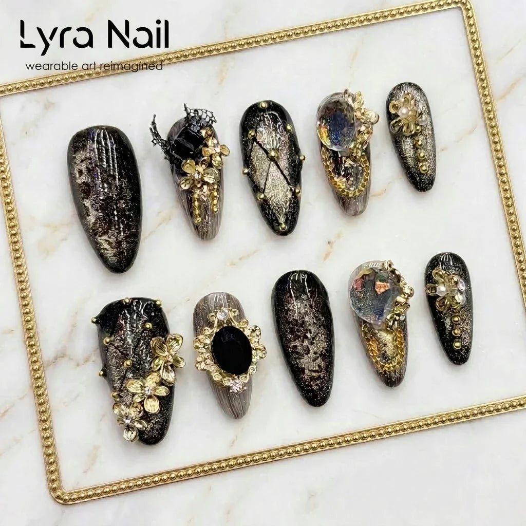 [VC-003]Rich Girl Aesthetic Black Cat Eye Short Almond Press On Nails