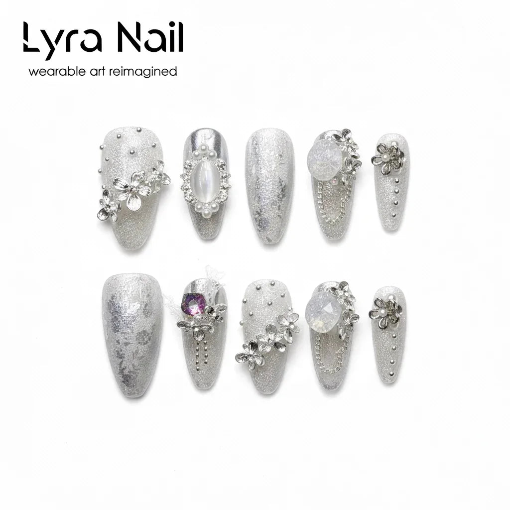 [VC-004]100% Handmade Iceberg Silver White Floral Cat Eye Press On Nails | Nude Glitter Short Almond Coffin Squoval Luxury Skin Brightening False Nails