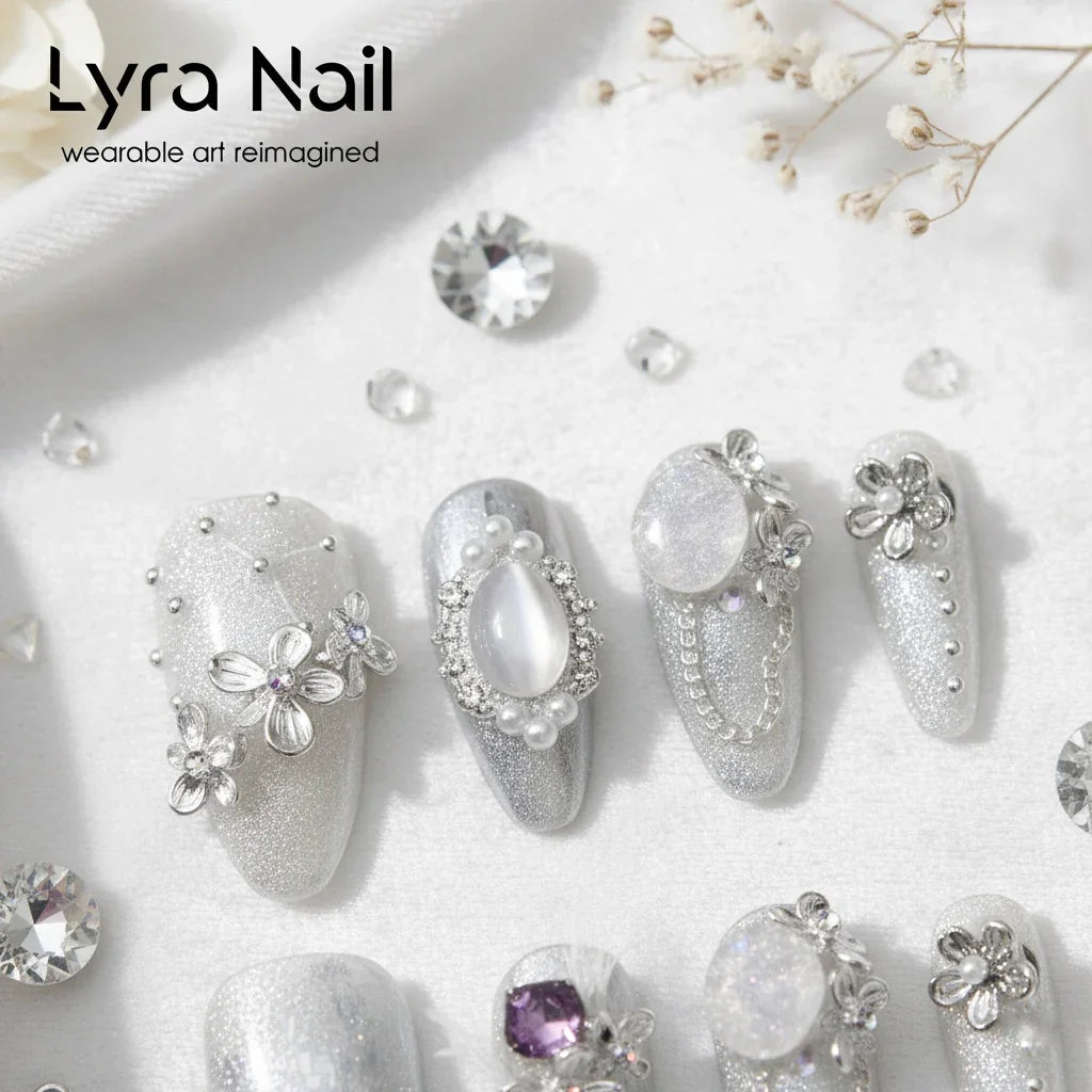 [VC-004]100% Handmade Iceberg Silver White Floral Cat Eye Press On Nails | Nude Glitter Short Almond Coffin Squoval Luxury Skin Brightening False Nails