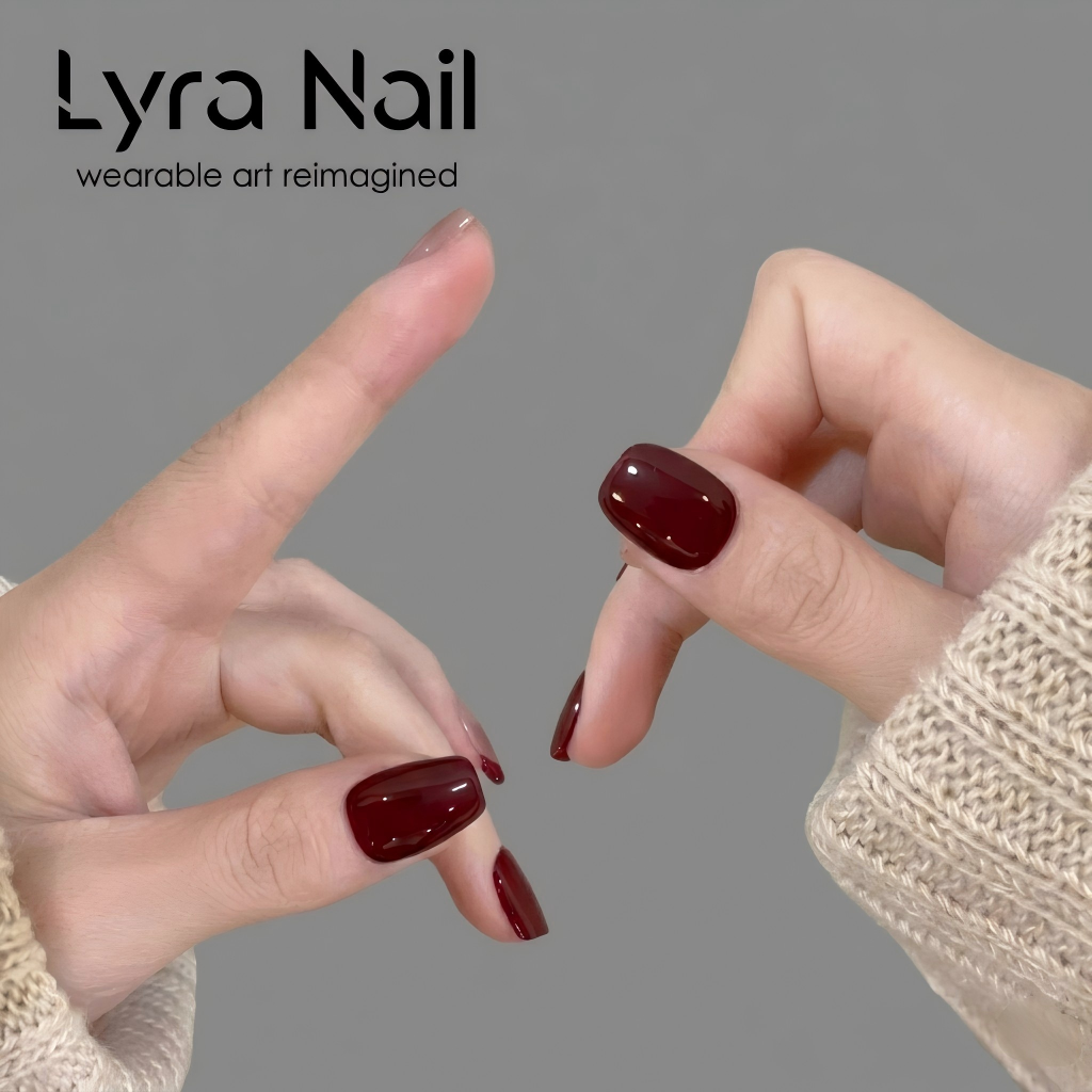 [CC-014]Burgundy Red Ombre Press On Nails|Short Squoval Fake Nails with Gold Foil|Reusable Acrylic Nail Patches for Fall Winter|Skin Brightening Salon Manicure for Daily & Party Wear